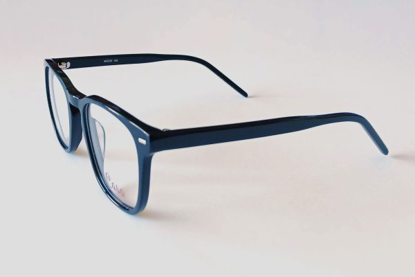 Casa367 C4 Shiny Black